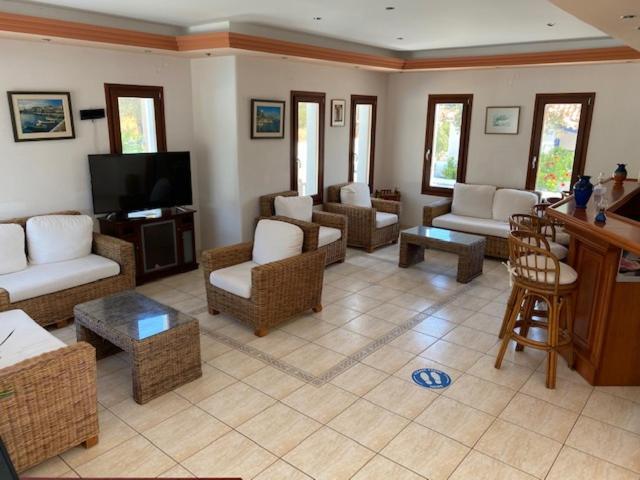 Kyma Hotel Marathokampos Ngoại thất bức ảnh