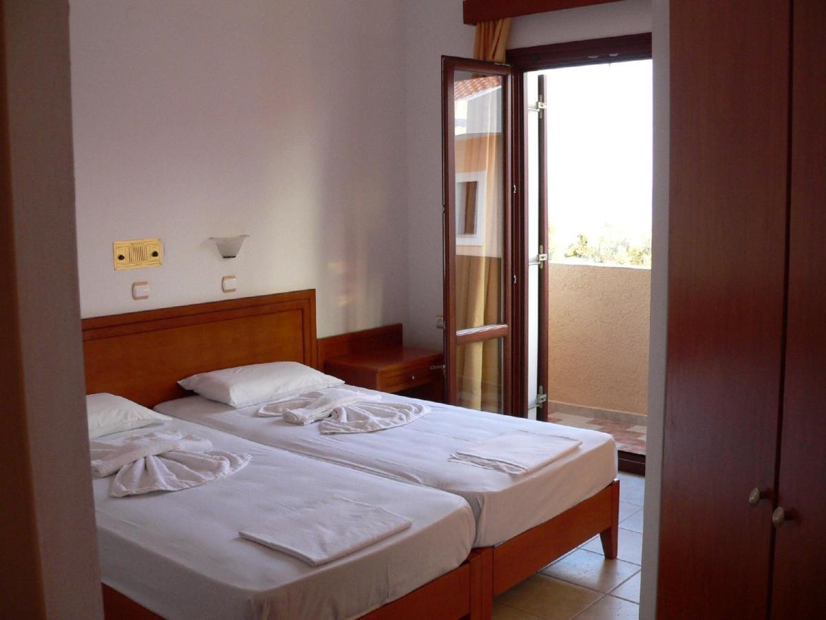 Kyma Hotel Marathokampos Ngoại thất bức ảnh